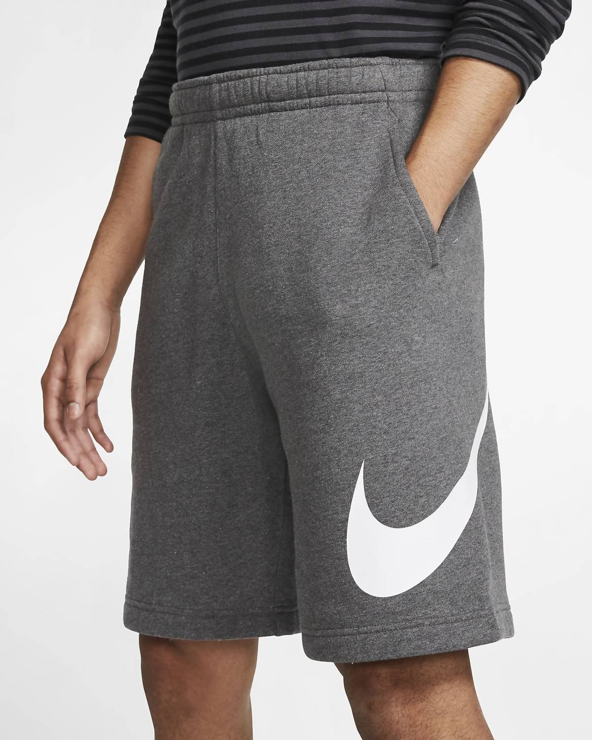 Sportswear Club Shorts In Charcoal Heather