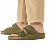 Women's Arizona Shearling Sandal In Thyme