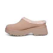 UGG New Heights Cozy Clog Driftwood Shoes - Women's