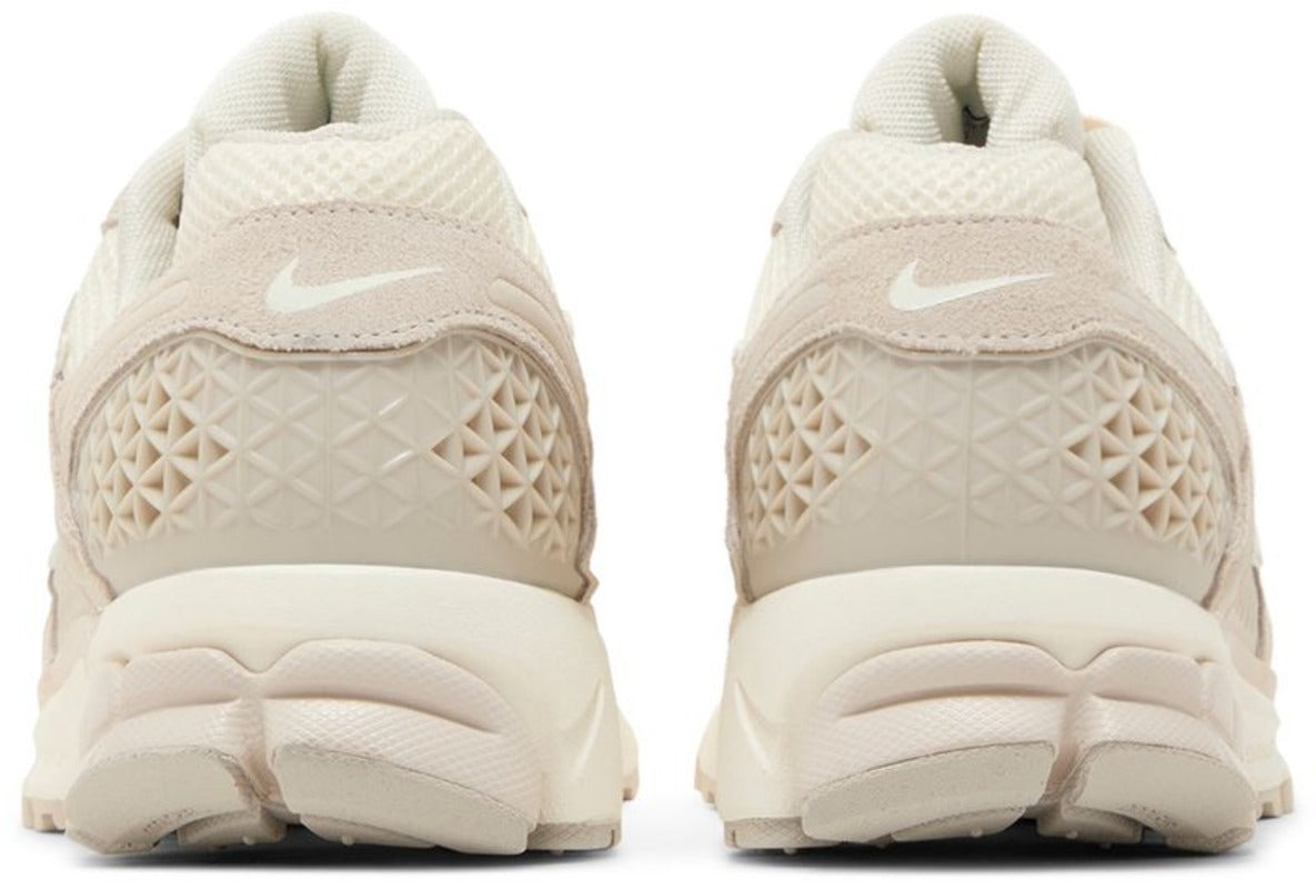 Nike Zoom Vomero 5 Light Orewood Brown