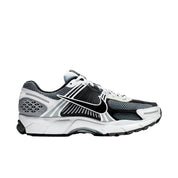 Men's Nike Zoom Vomero 5 SE SP Dark Grey / Black - White - Sail CI1694-001