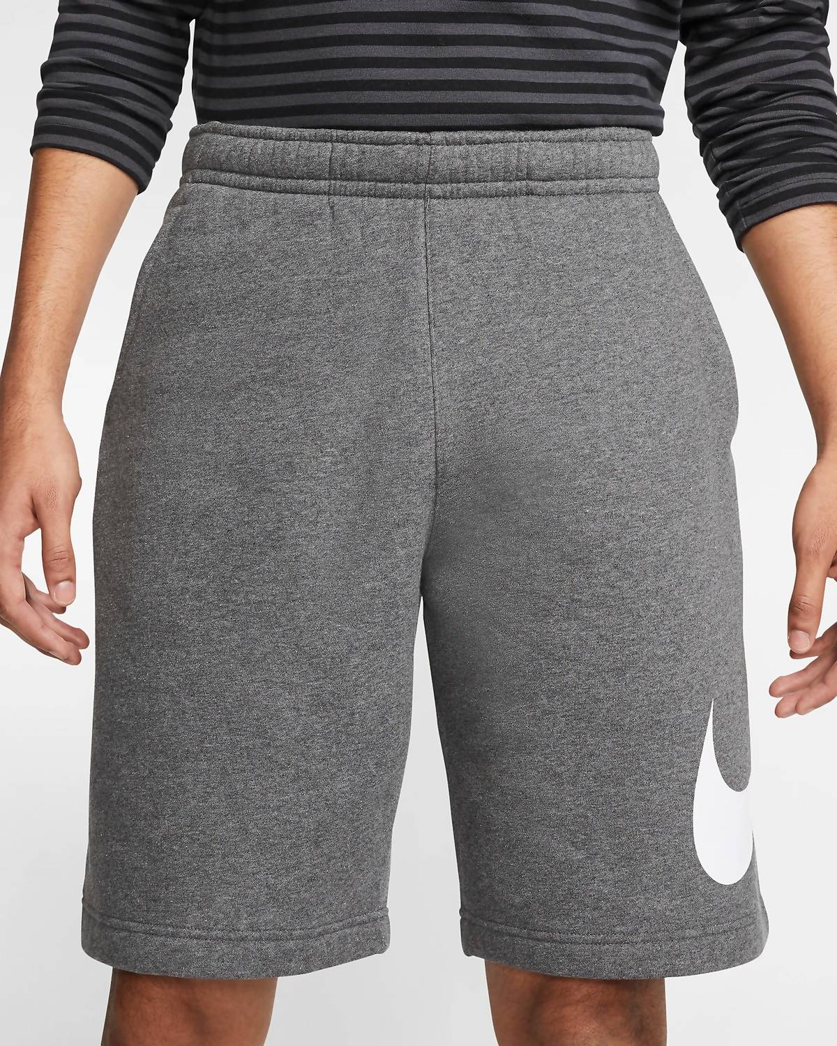 Sportswear Club Shorts In Charcoal Heather
