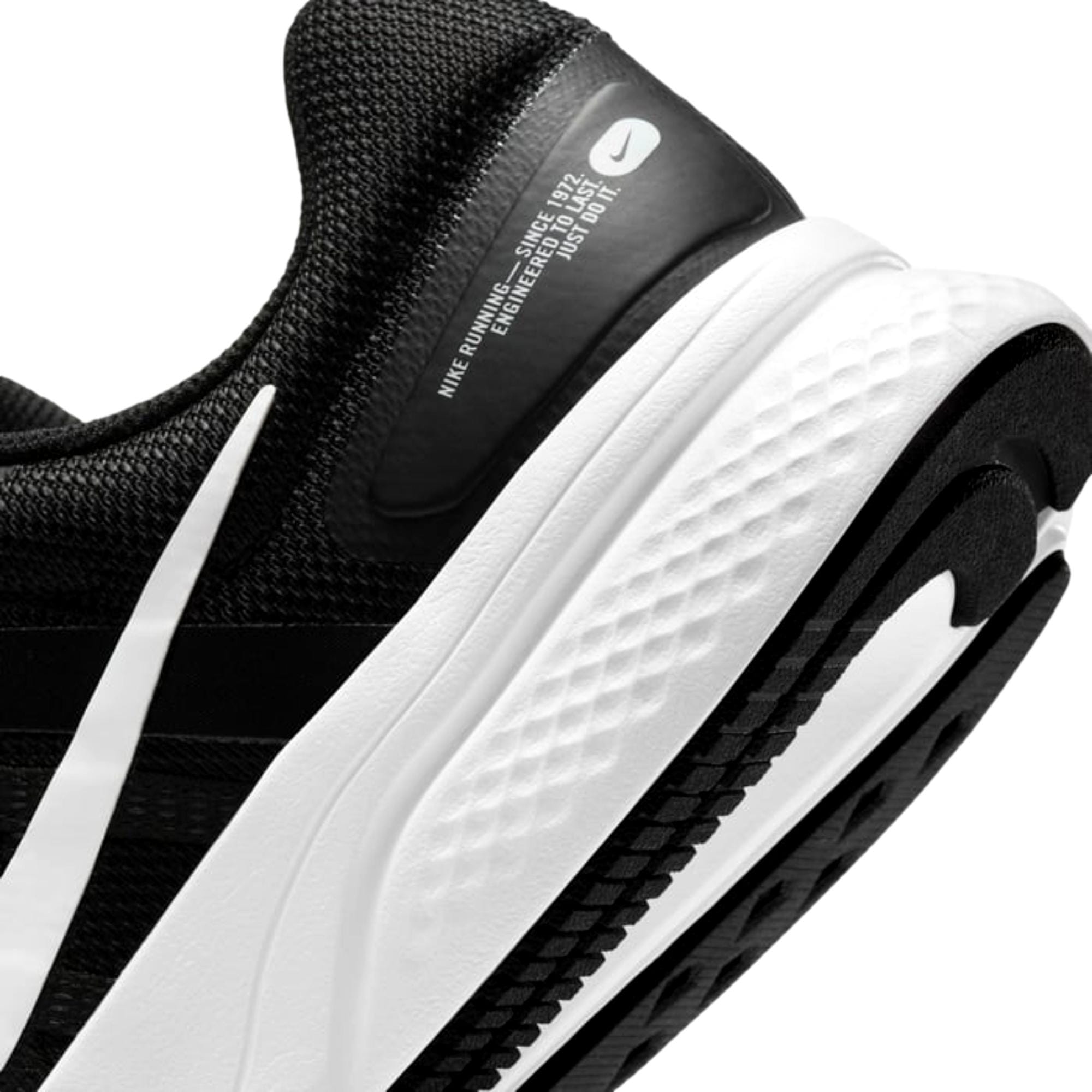 Men's Nike Run Swift 2 Black / White - Dark Smoke Grey  CU3517-004