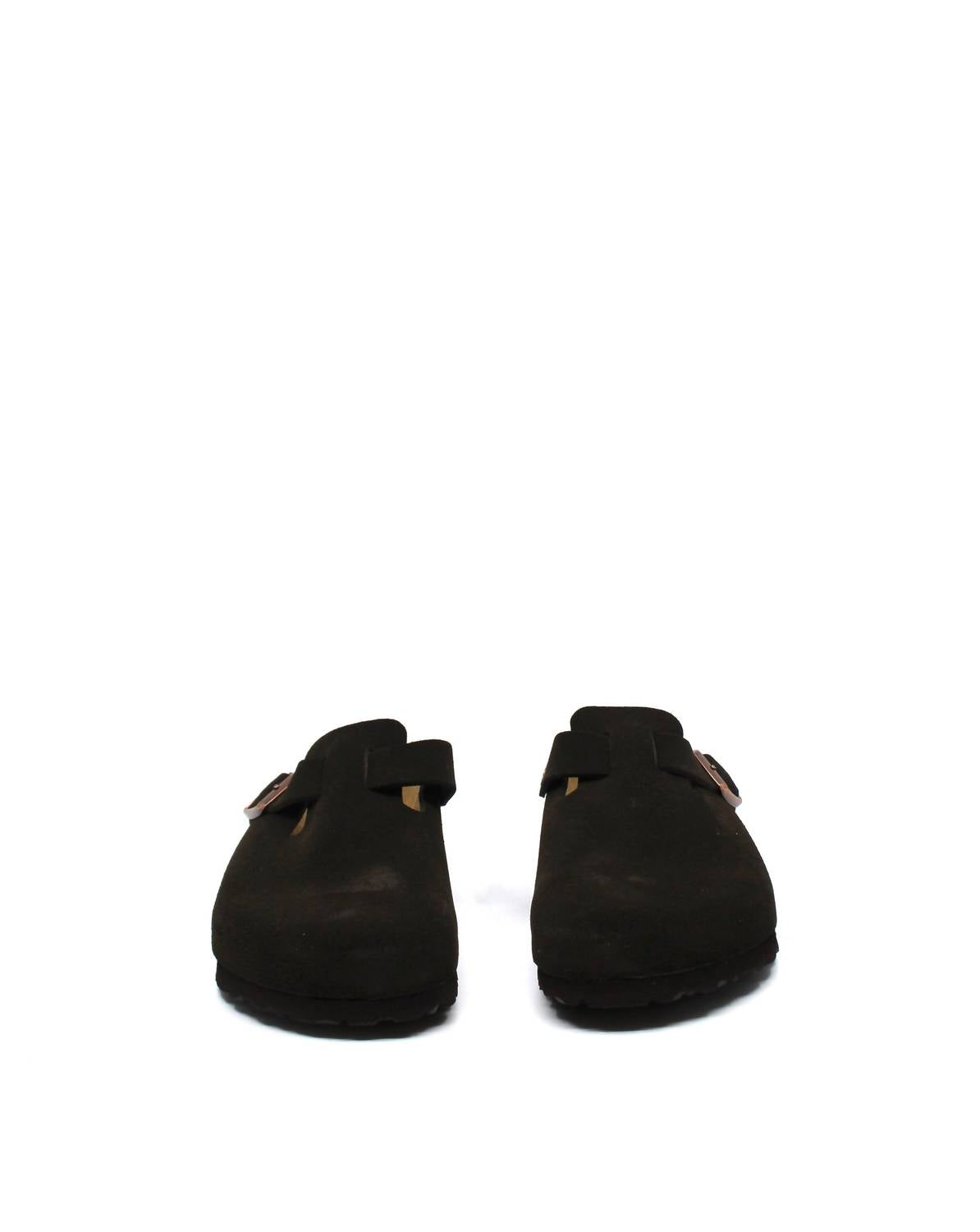 Unisex Suede Soft Footbed Narrow Clogs In Mocha