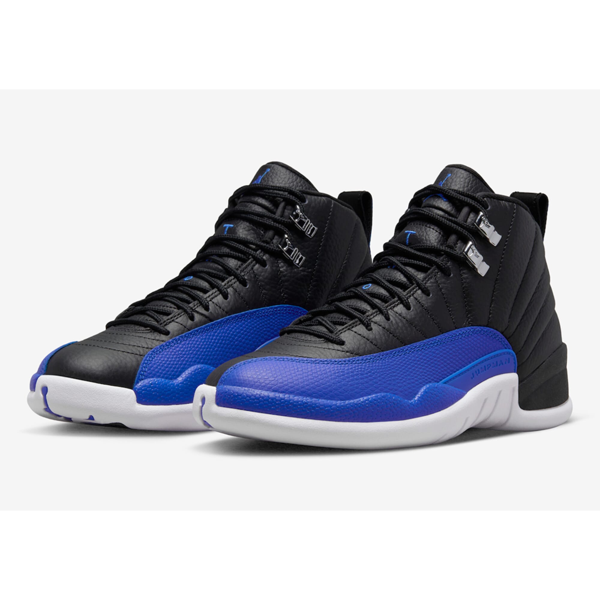 Women's Nike Air Jordan 12 Retro Black/Hyper Royal AO6068-004