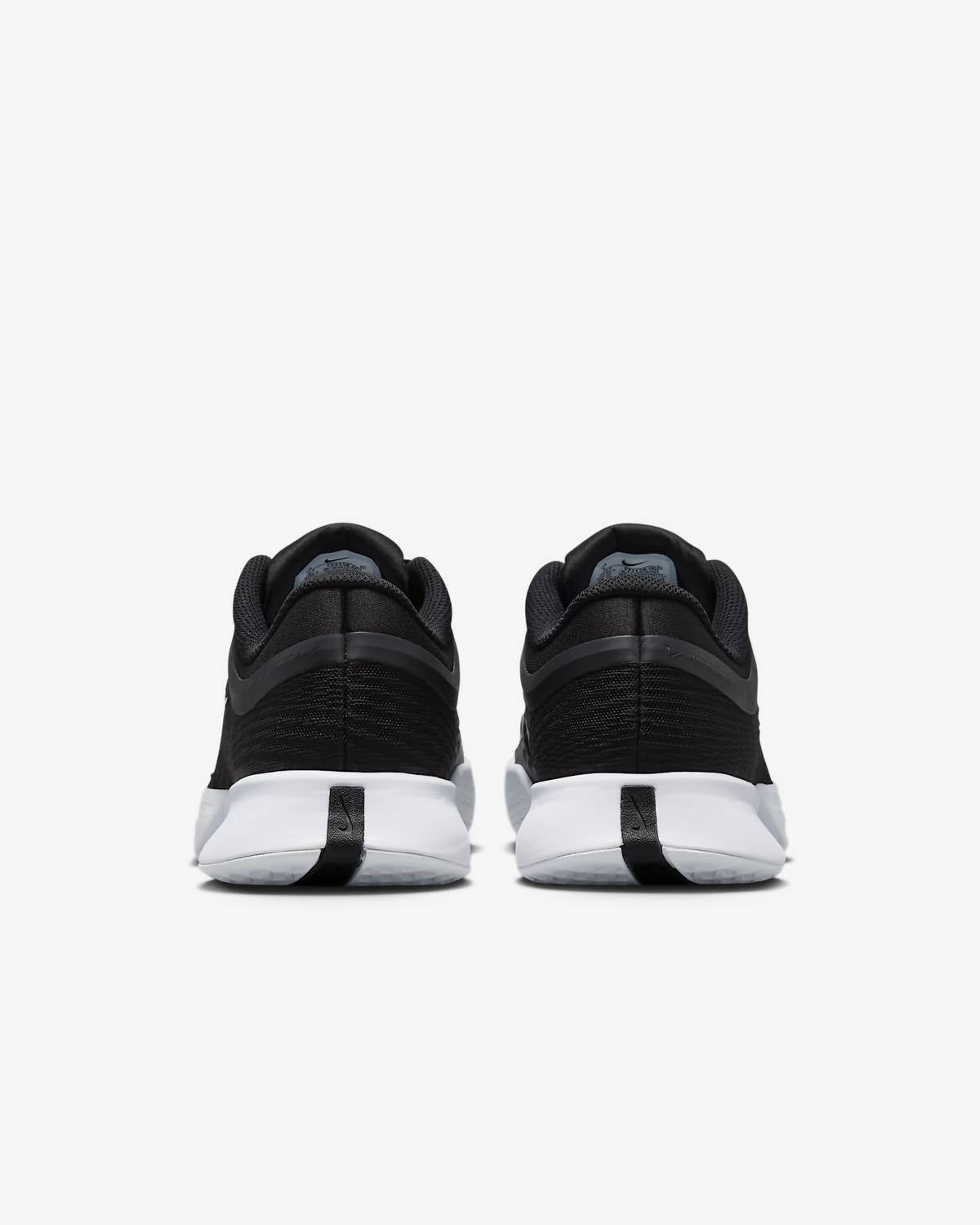 Women's Zoom Vapor Pro 3 Hc Tennis Shoe In Black/white