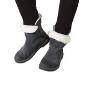 Women's Uppsala Shearling Boots In Graphite/natural