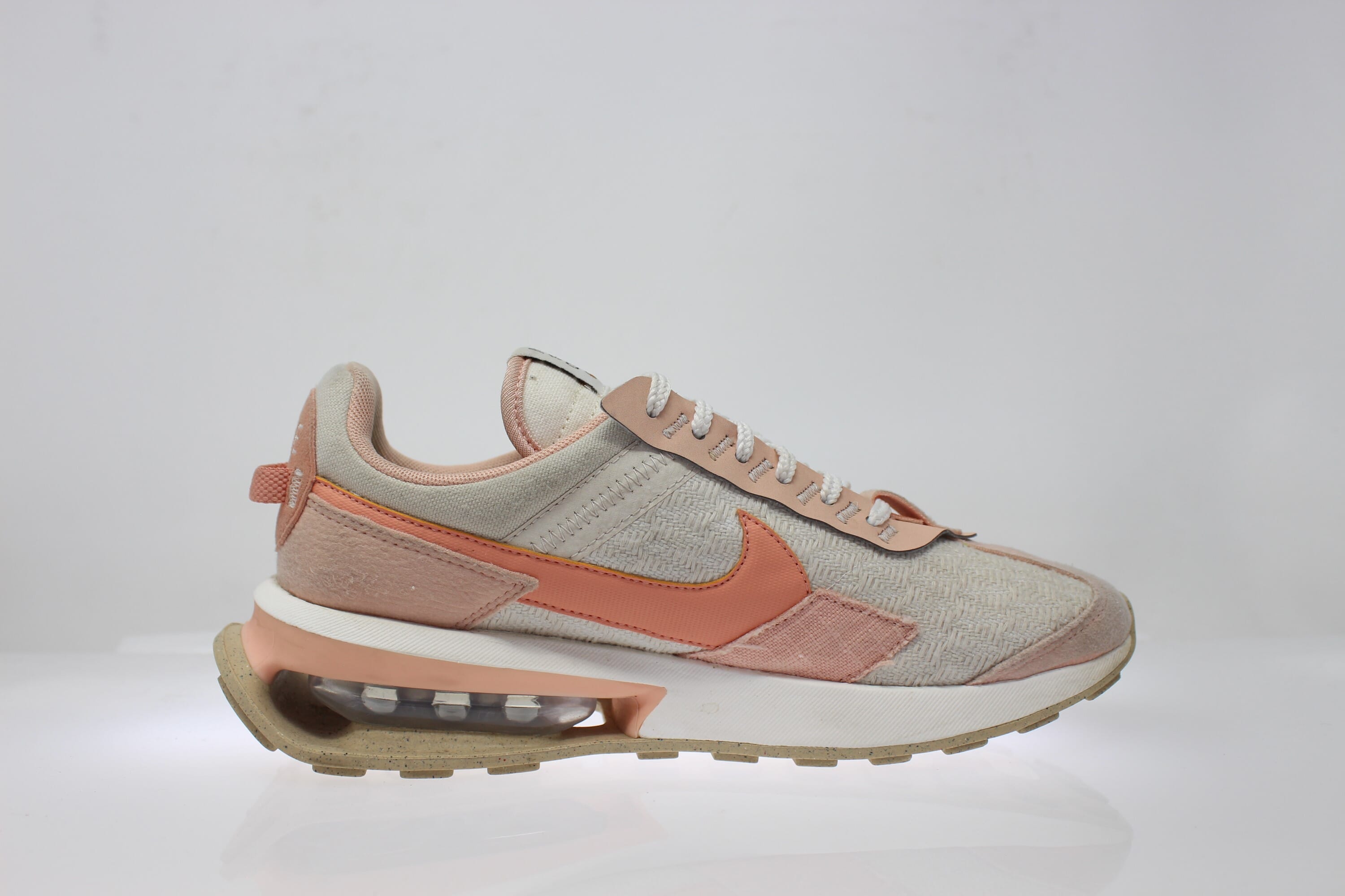 Nike Air Max Pre-Day SE Light Orewood Brown/Arctic Orange/Sail/Light Madder Root  DJ9984-101 Women's
