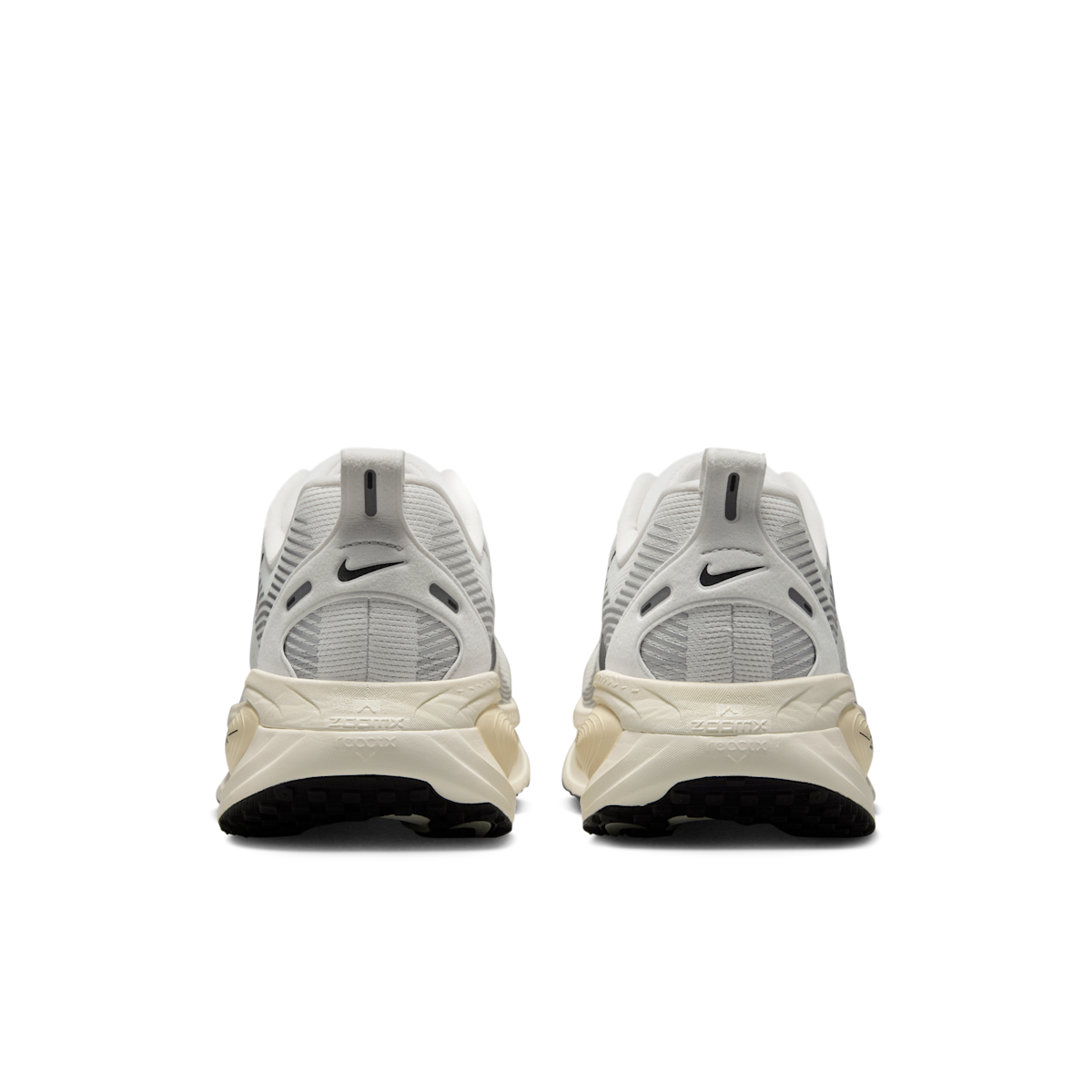 Men's Vomero 18 Road Running Shoes