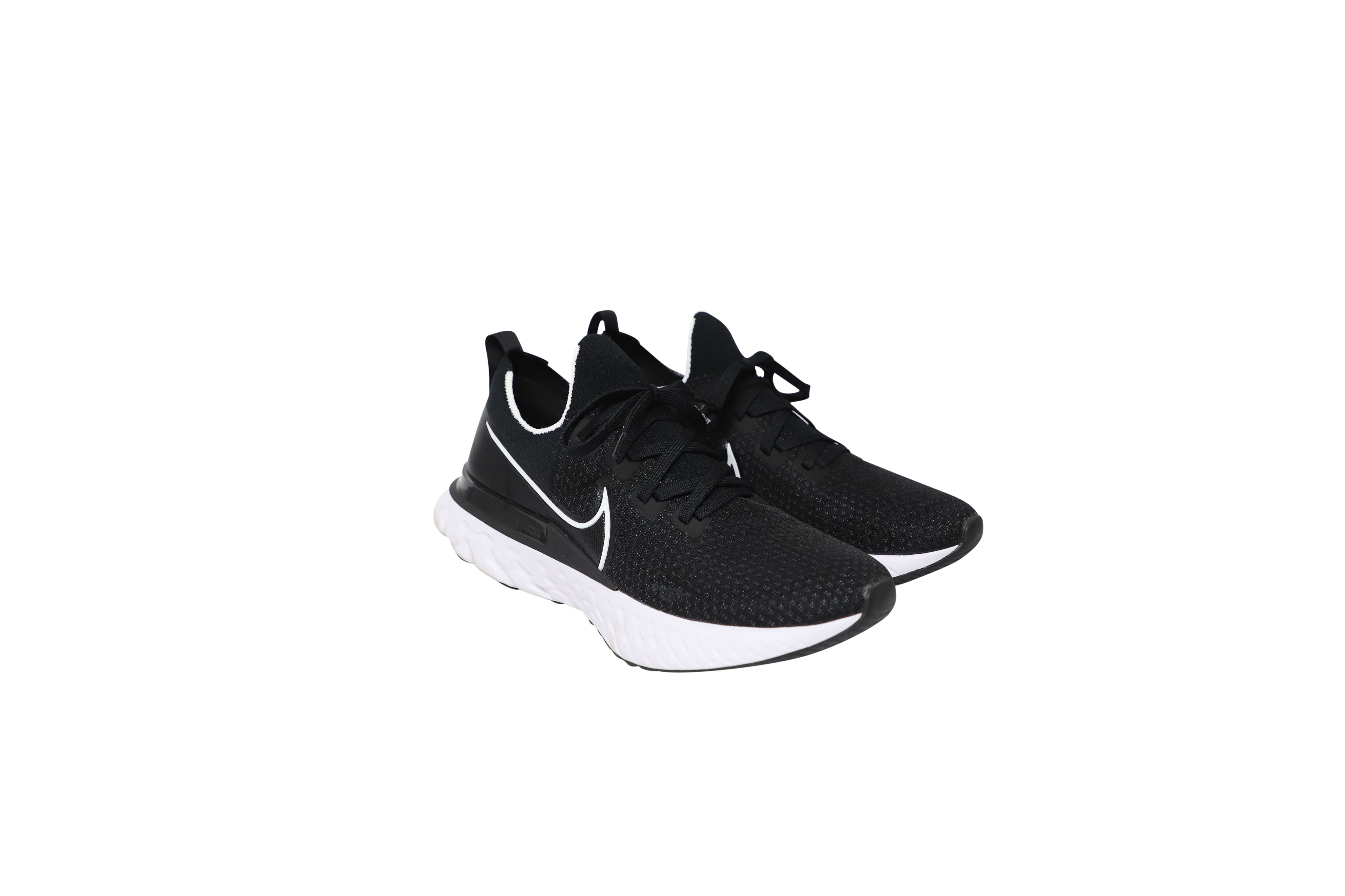 React Infinity Run Flyknit 2 in Black and White Rubber