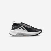 Women's Zoomx Zegama Trail 2 Running Shoes In Black/white-Wolf Grey