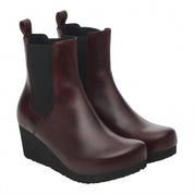 Women's Ebba Slip On Boots In Zinfandel