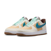 Men's Air Force 1 Retro Shoe In Summit White/mint