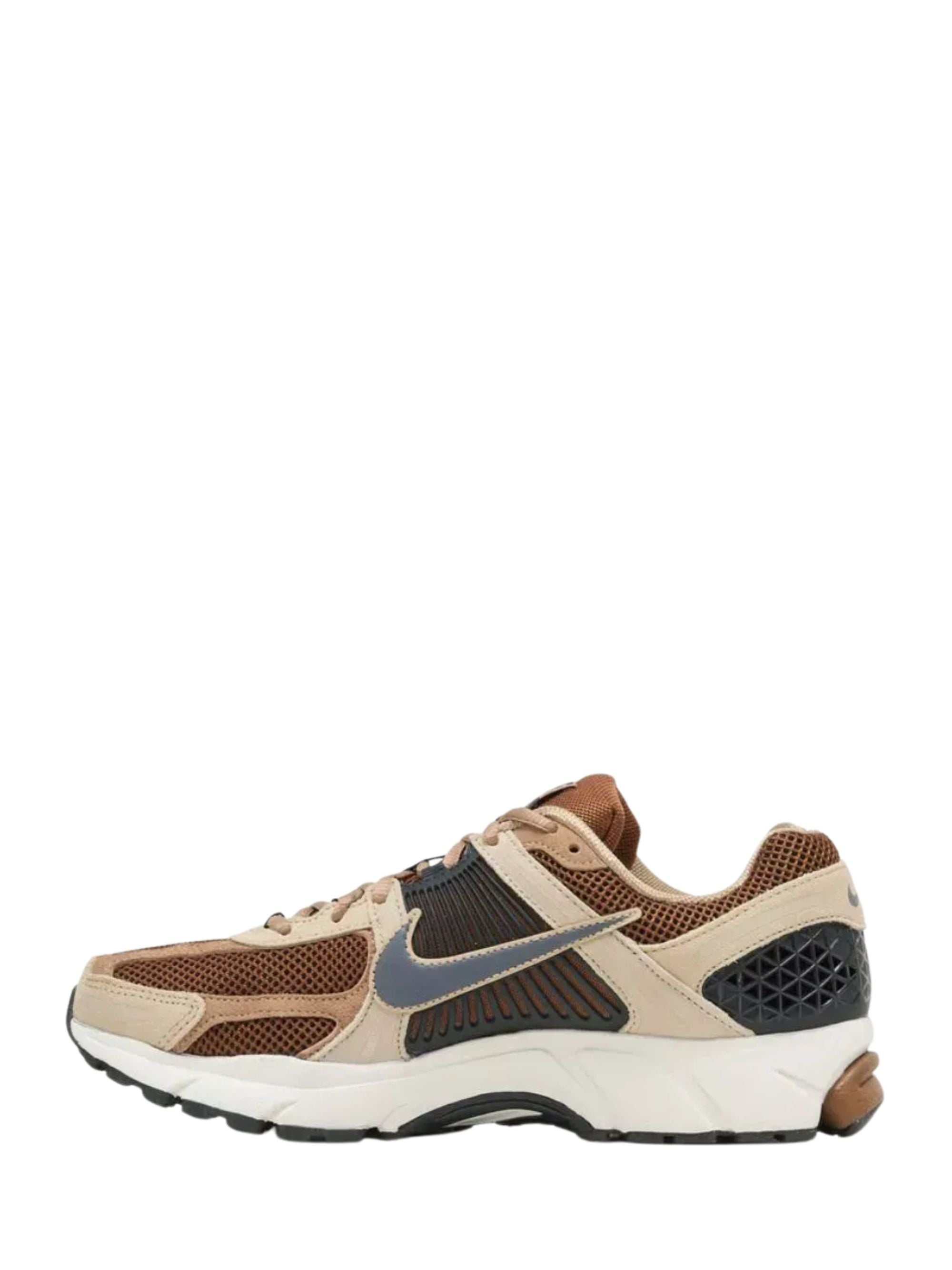 Earthy Tone Layered Zoom Vomero Sneakers
