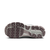 Women's Zoom Vomero 5 Shoes