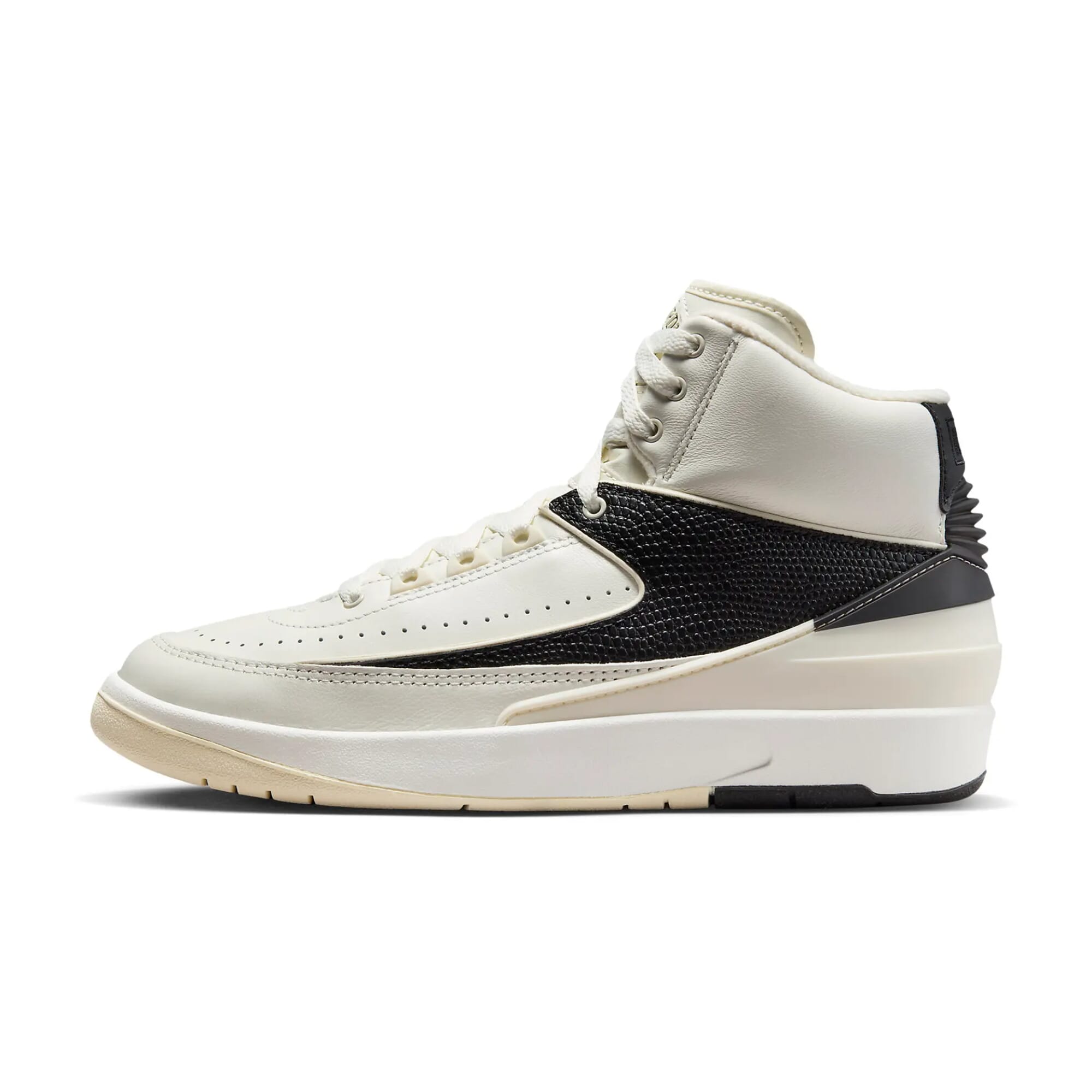 Women's Nike Air Jordan 2 Retro Sail/Coconut Milk-Black DX4400-100