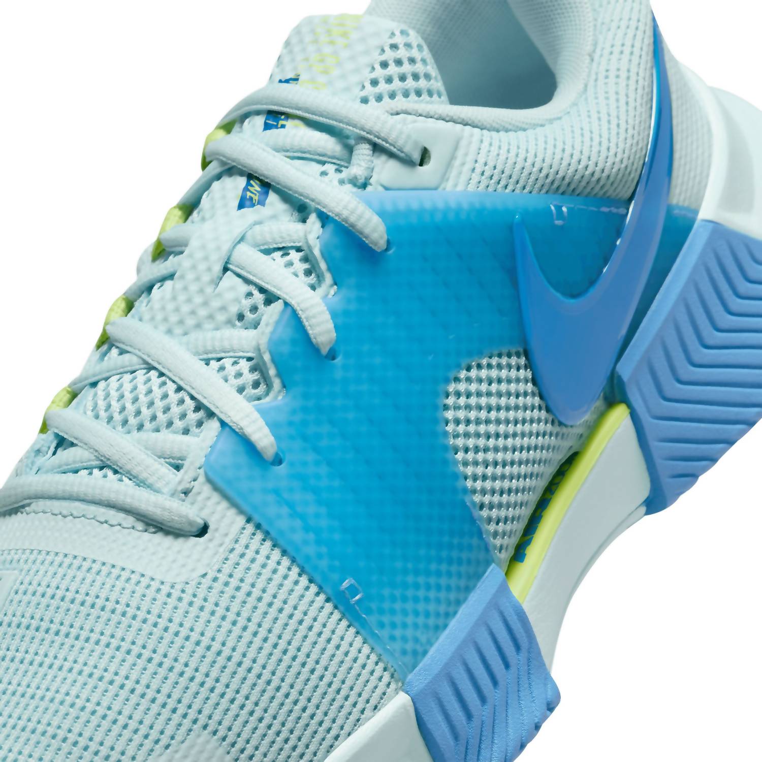 Women's Zoom Gp Challenge 1 Hard Court Tennis Shoe In Glacier Blue/star Blue