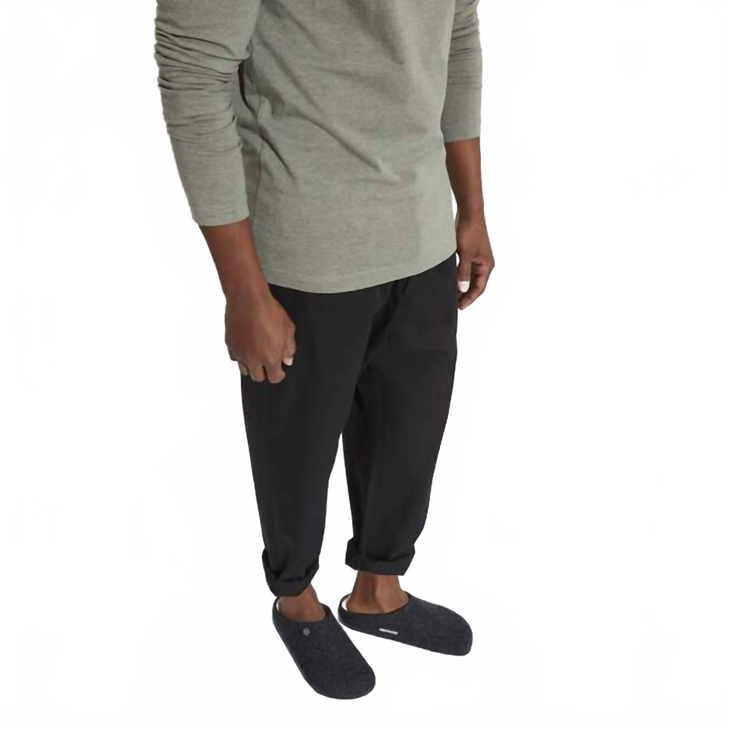 Unisex Zermatt Rivet Narrow Slippers In Anthracite