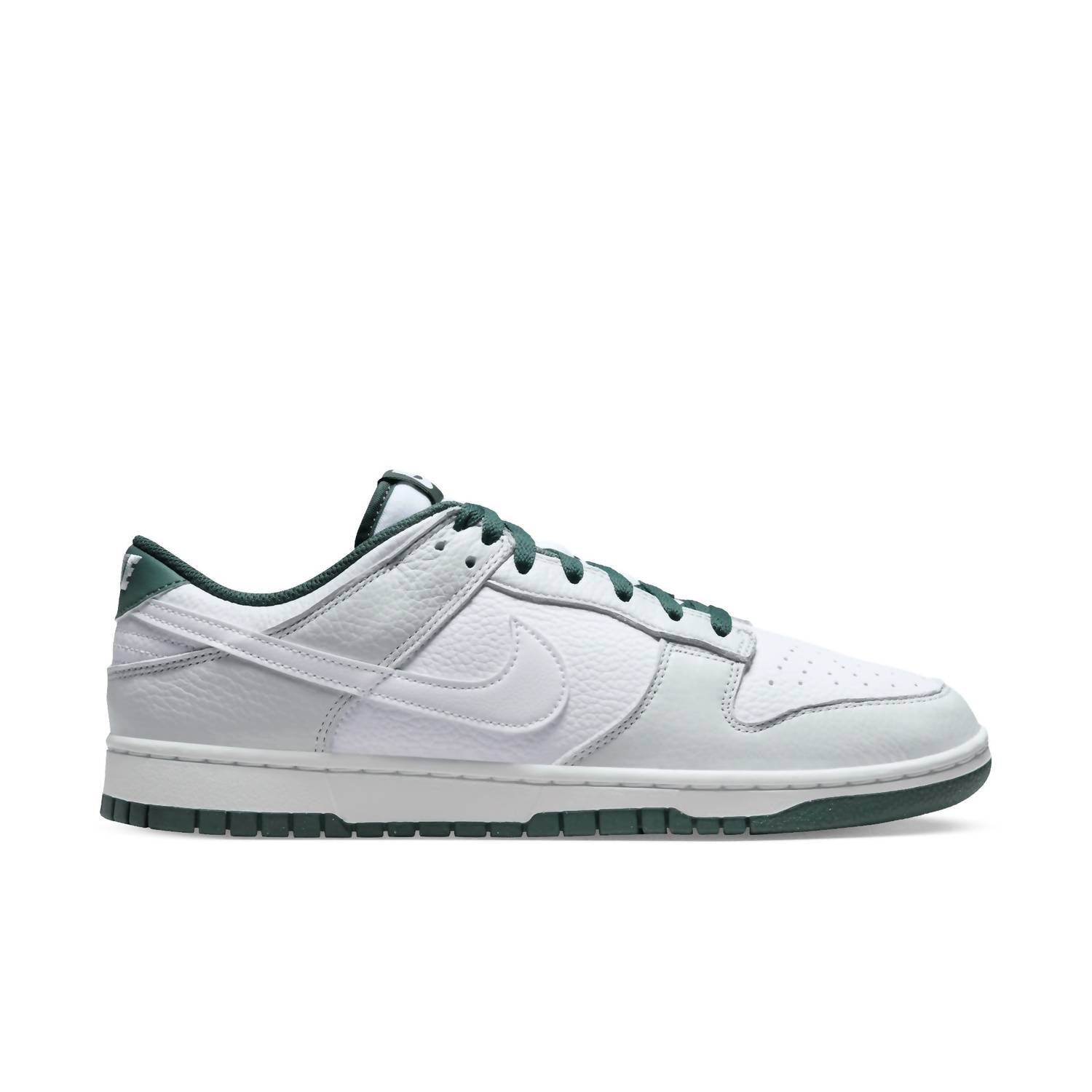 Men's Dunk Low Retro Se Sneakers In Photon Dust/white-Vintage Green