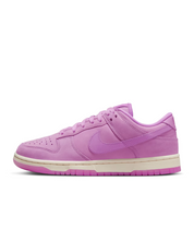 Women's Nike Dunk Low DV7415-500 Sneakers Rush Fuchsia Lifestyle Shoes HAM331