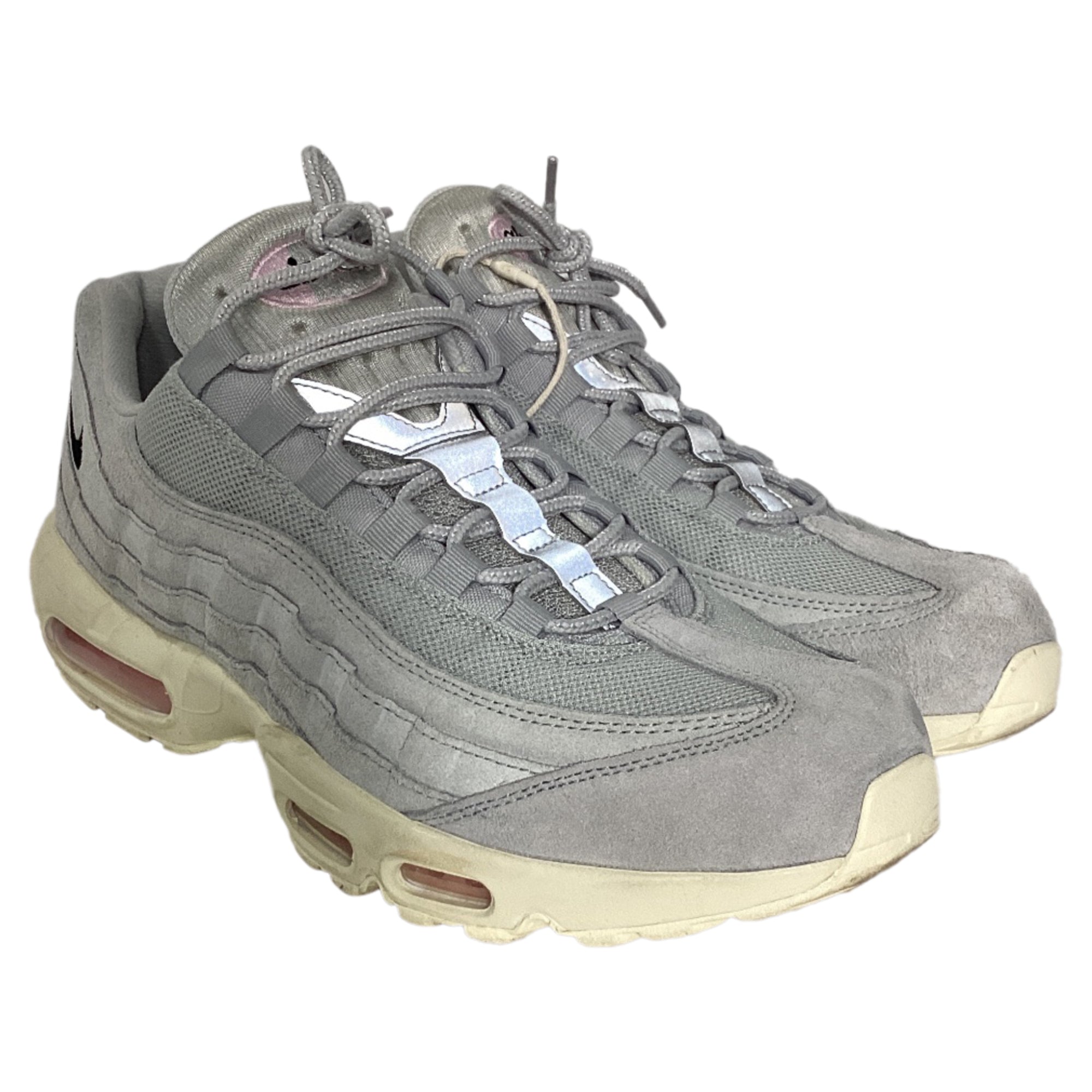 Nike Air Max 95 Grey Pink Foam Sneakers in Grey Suede