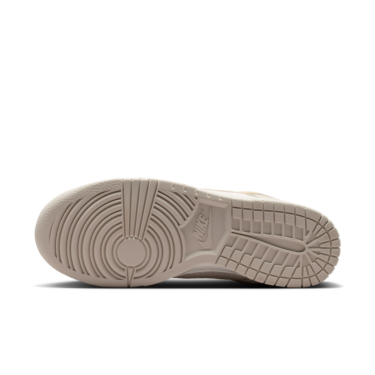 Women's Dunk Low SE Shoes