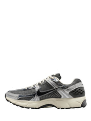 Grey Silver Zoom Vomero Sneakers