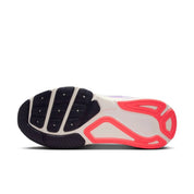 Women's Structure 26 Shoes In Violet Mist/cave Purple/bright Violet