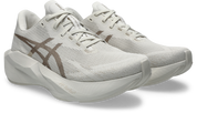 Men's Novablast 6 (250 - Soft Oat/Greige)