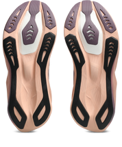Women's Novablast 6 (500 - Dusty Mauve/Cantaloupe)
