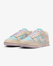 WOMENS NIKE DUNK LOW-MULTI-HF5077-902