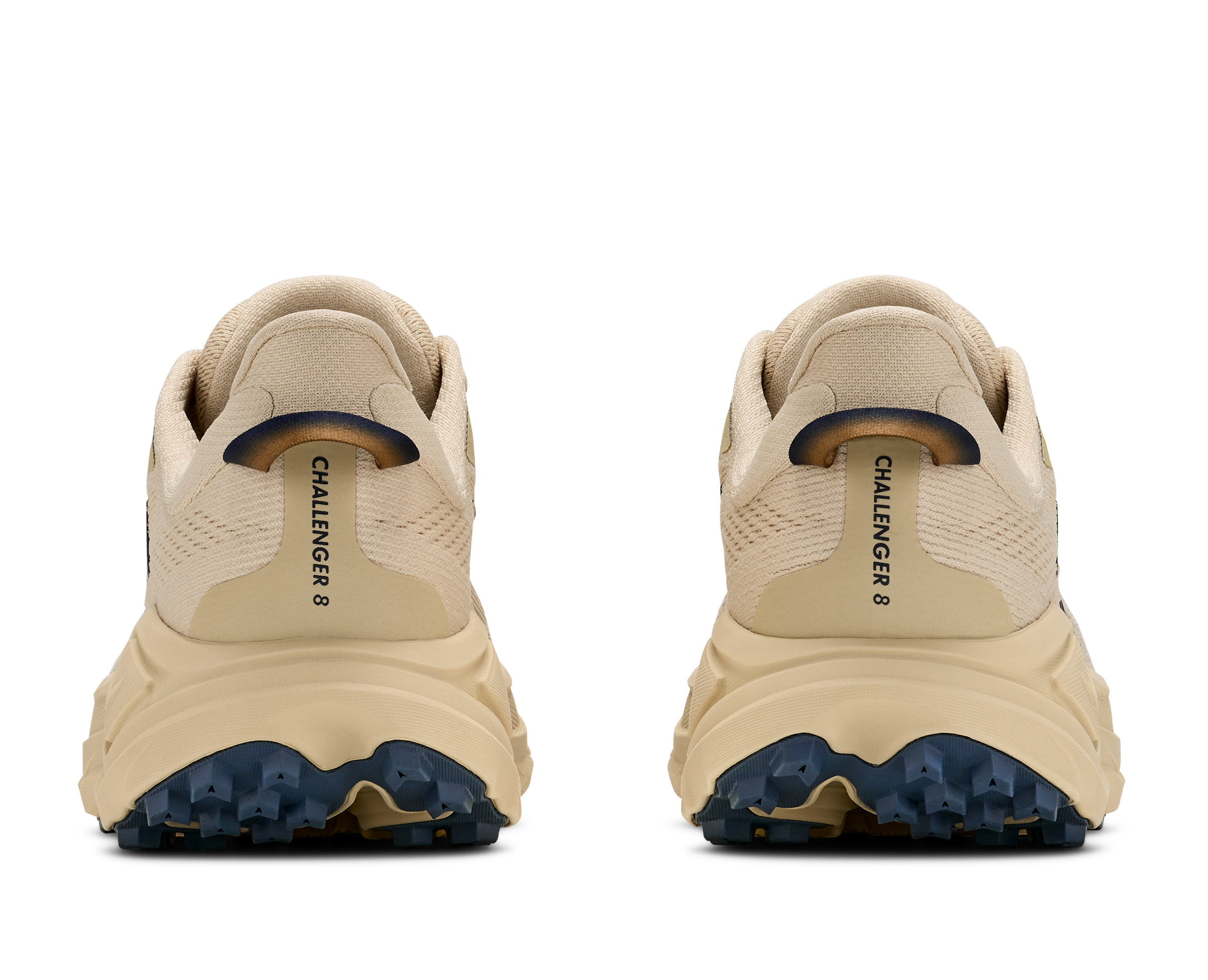 Women's Challenger 8 (BFDD - Barley Flour/Faded Navy)