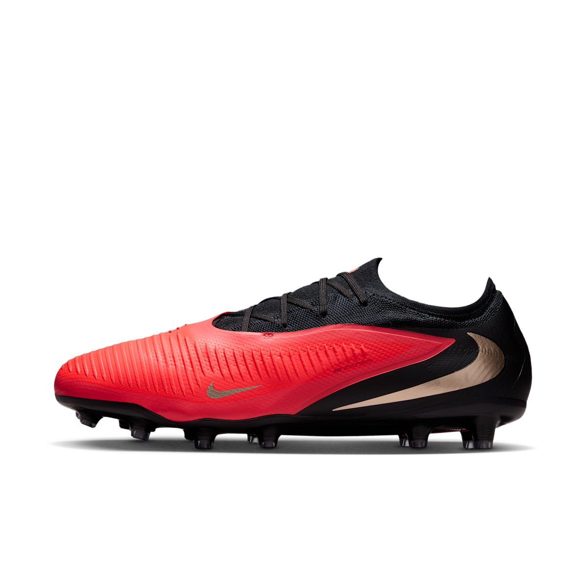 Men's Phantom 6 Low Pro Artificial-Grass Soccer Cleats