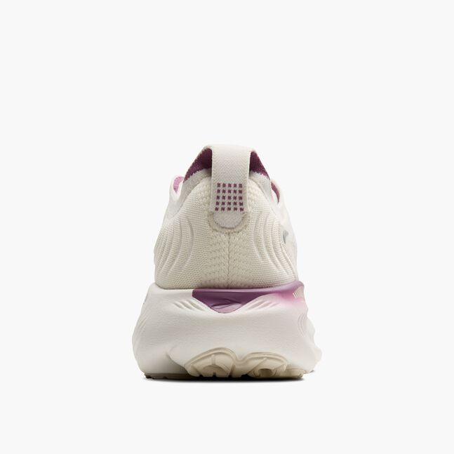 Women's Adrenaline GTS 25 (128 - Coconut/Argyle)
