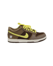 Nike Undefeated x Dunk SP Trainers in 'Canteen' Brown Leather