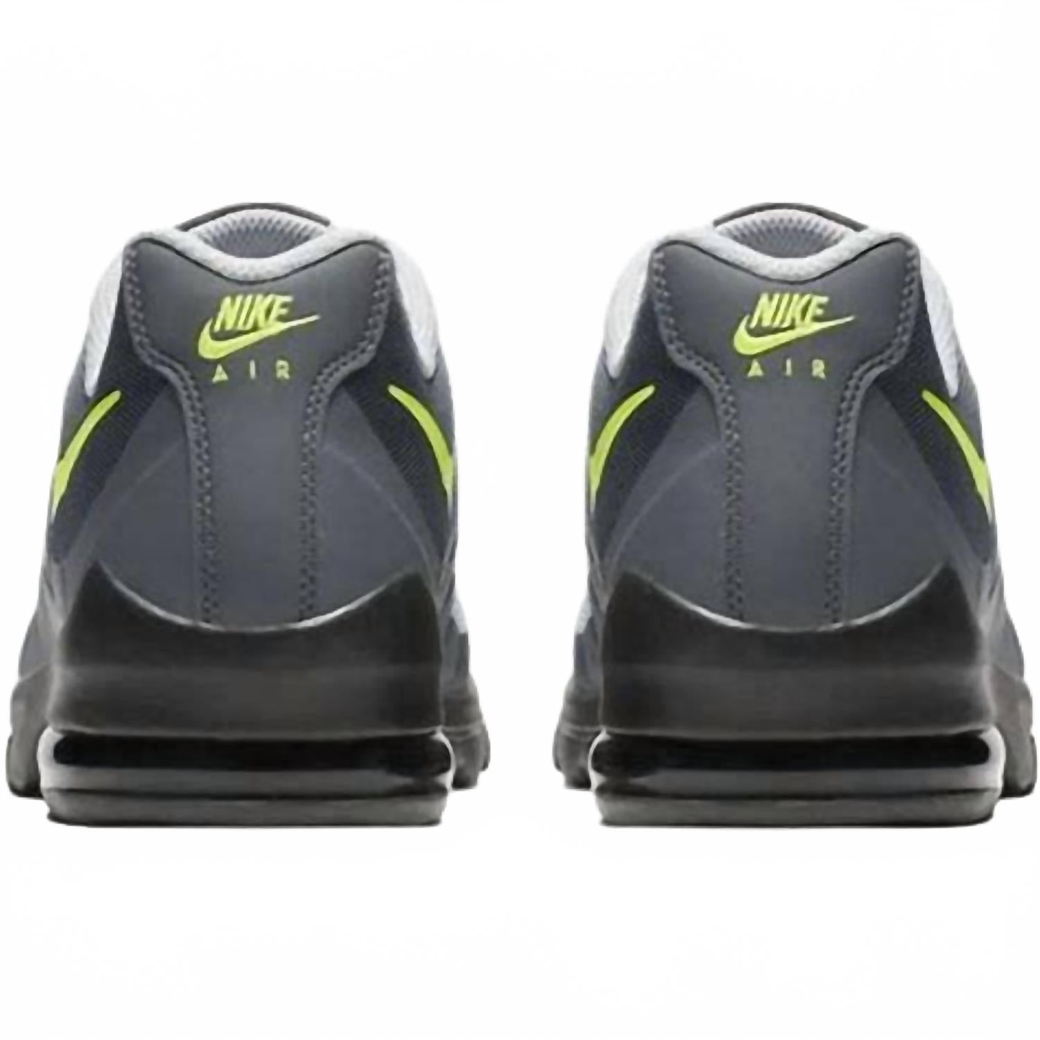 Men's Air Max Invigor Sneakers In Blk/gry/volt