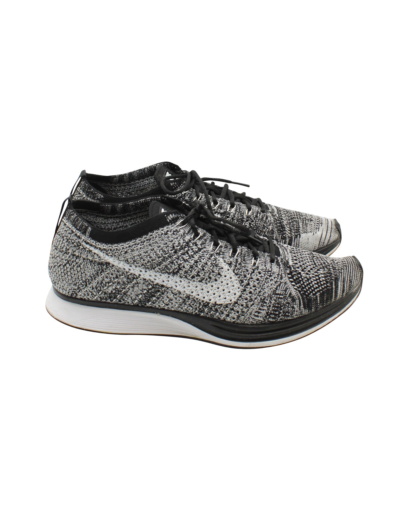 Nike Flyknit Racer Sneaker in Oreo Grey Synthetic