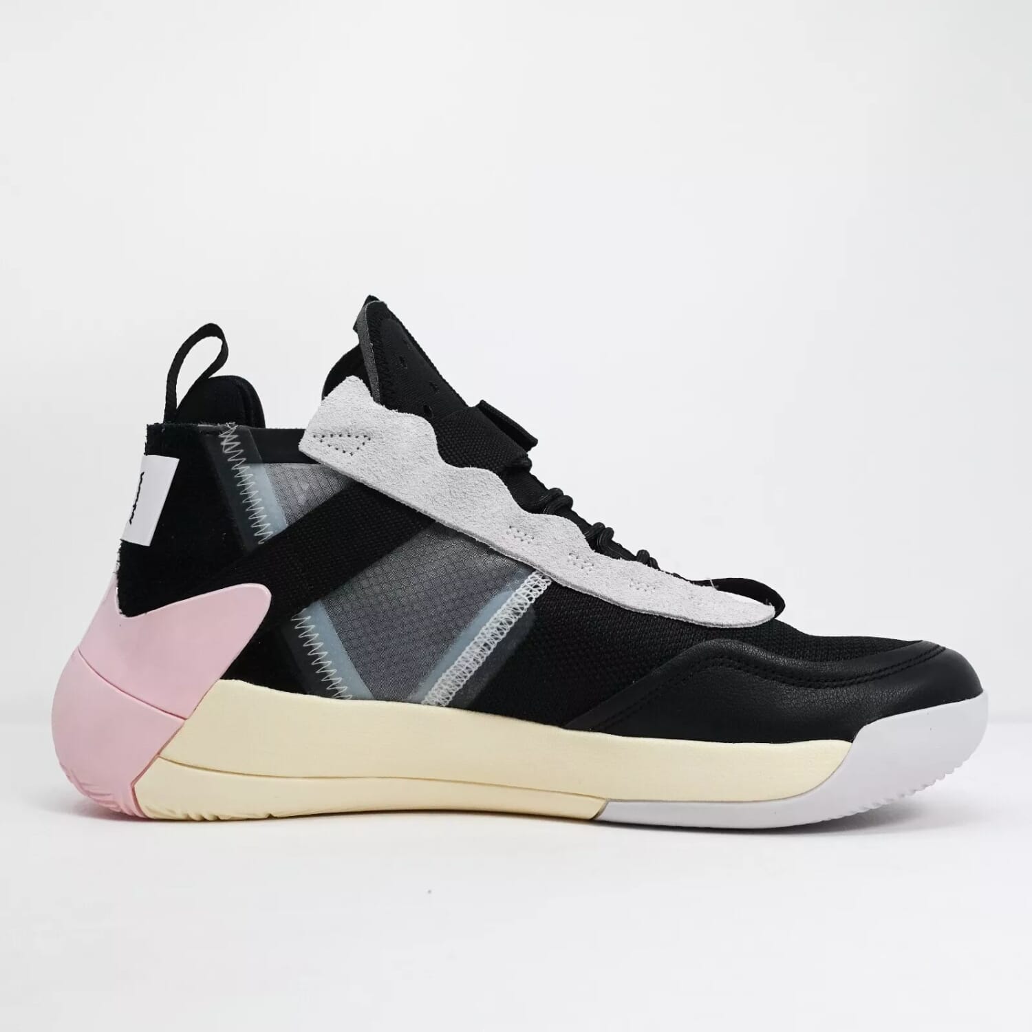 Men's Nike Jordan Defy SP Black/Varsity Red-Muslin CJ7698-001
