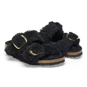 Women's Arizona Big Buckle Shearling Sandals Narrow In Teddy Black