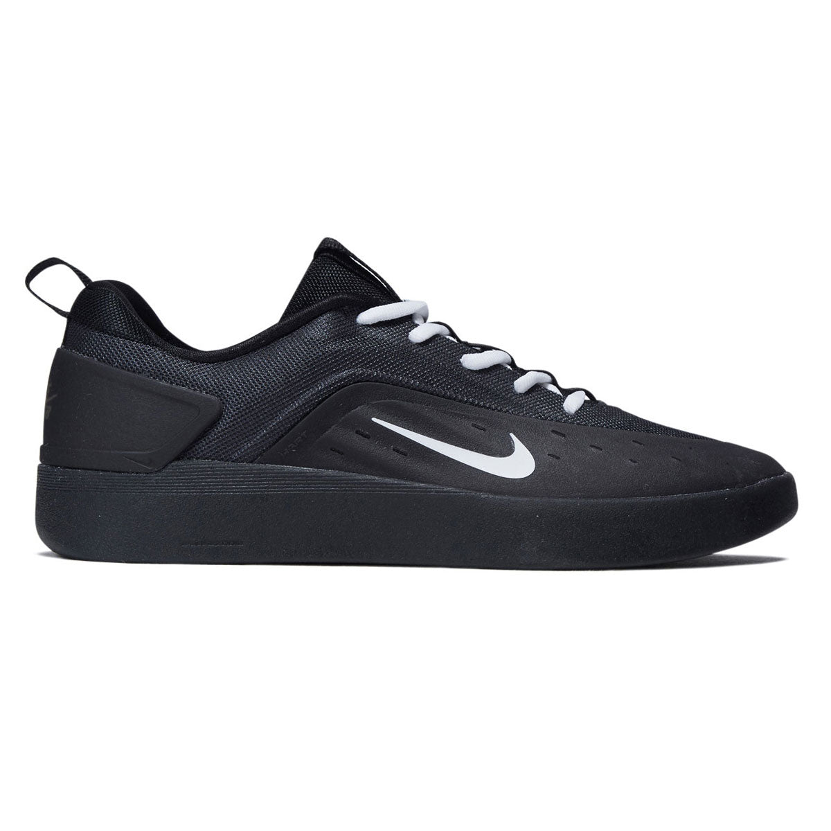Nike SB Zoom Nyjah 4 Shoes - Black/White