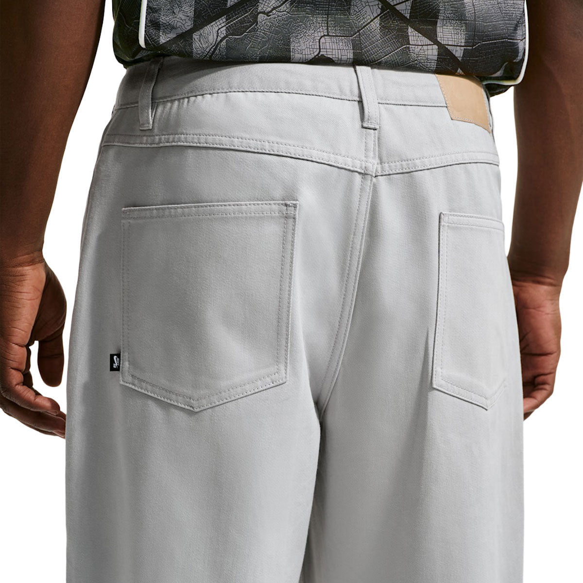 Nike SB Loose Denim Skate Jeans - Light Smoke Grey