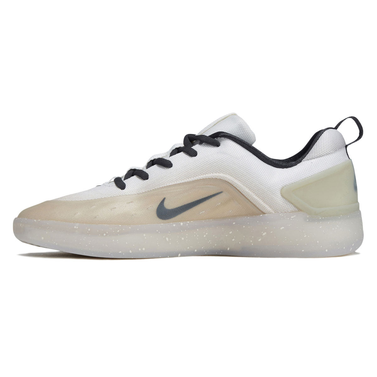 Nike SB Zoom Nyjah 4 Shoes - Desert Khaki/Dark Smoke Grey
