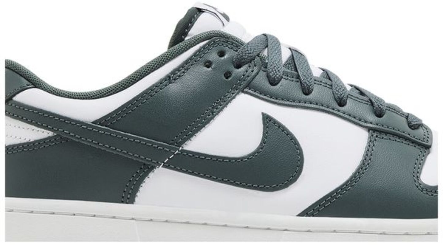 Nike Dunk Low Vintage Green