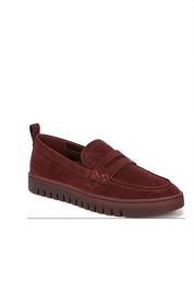 Women's Vionic Uptown Loafer In Cherry Jubilee