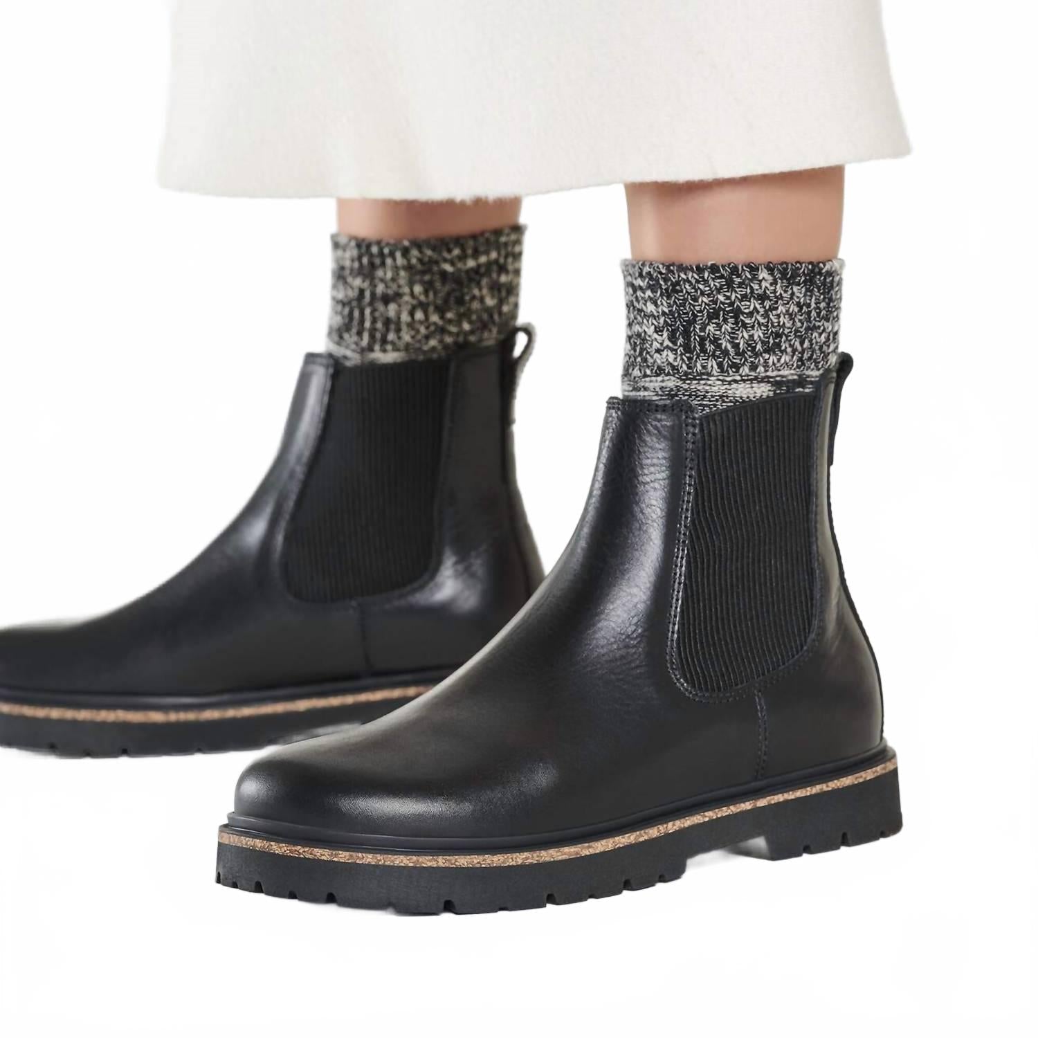 Women's Highwood Slip On Chukka Boots In Black