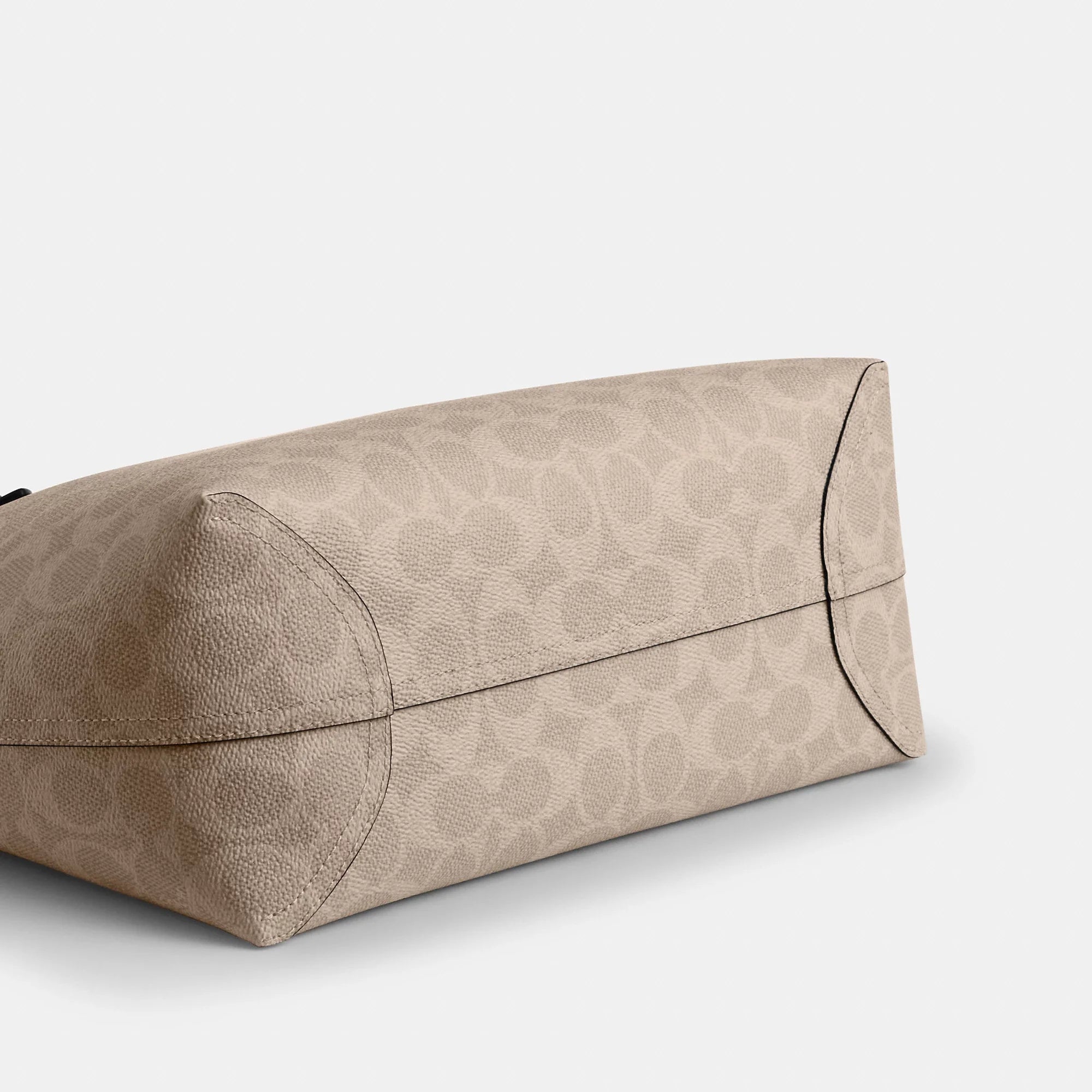 Coach Outlet Medium City Tote Bag In Signature Canvas