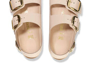 Women's Milano Big Buckle Sandals - Narrow In High-Shine New Beige
