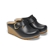 Women's Fanny Leather Clogs In Black