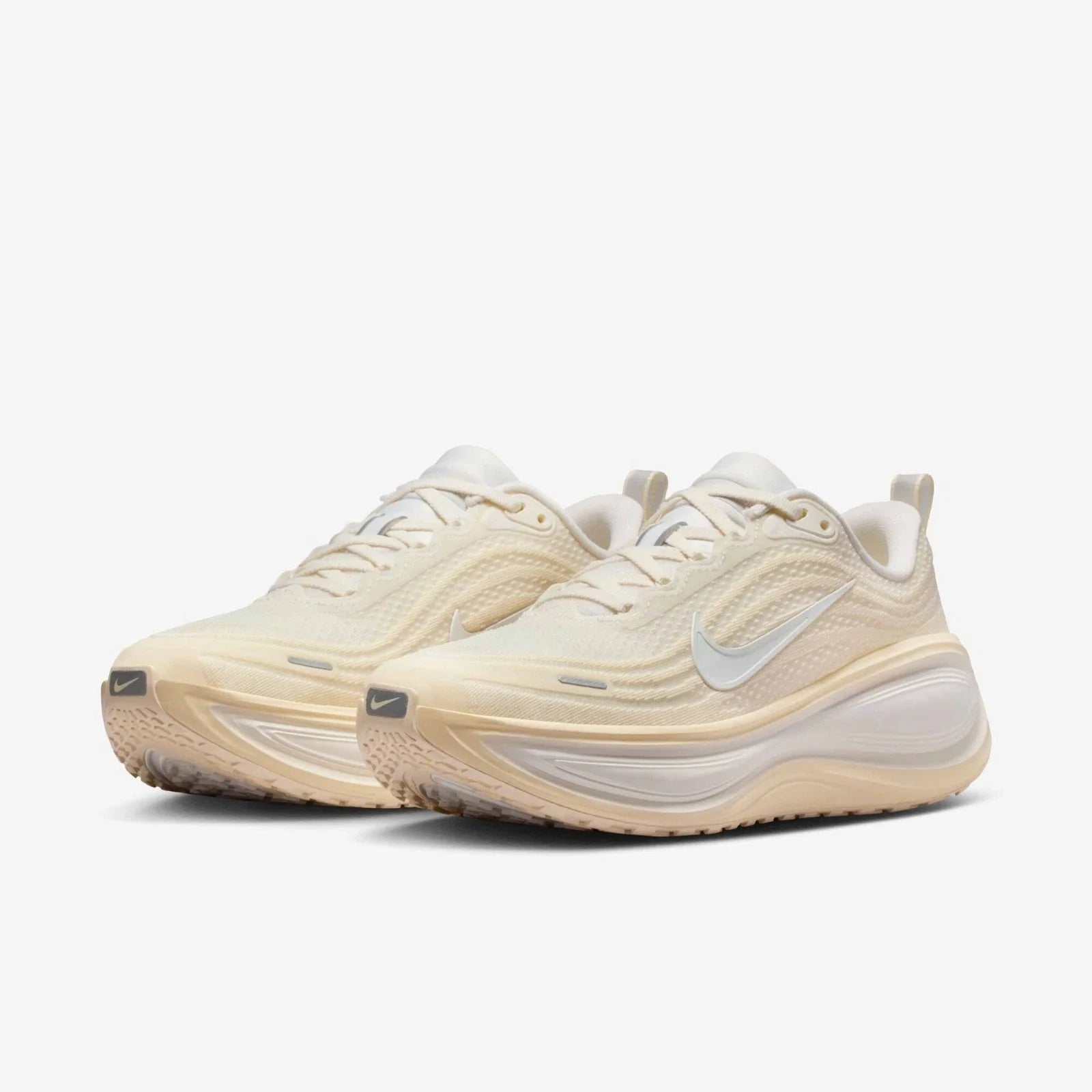Nike Vomero PlHV8154-105 Sneakers Women's Beige Road Running Shoes MEW1053