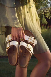 Women's Sydney Luxe Buckle In Pearl White